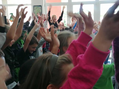 Öreglak 2025.10.08. Grimask 4139.