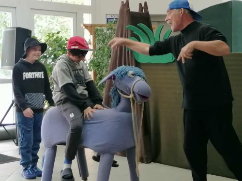 Öreglak 2025.10.08. Grimask 4140.