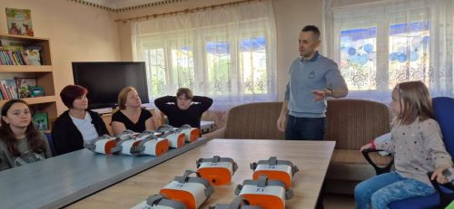 Porrogszentkirály 2025.05.10. Mosolygyár 4241.