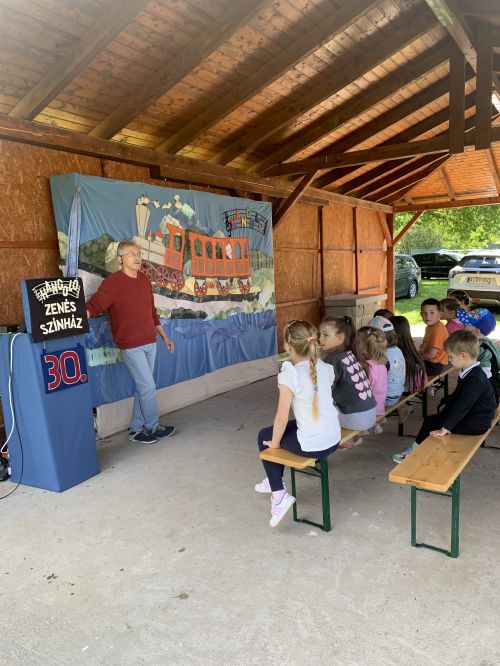 Pusztaszemes 2025.05.25. Hangoló 4237.